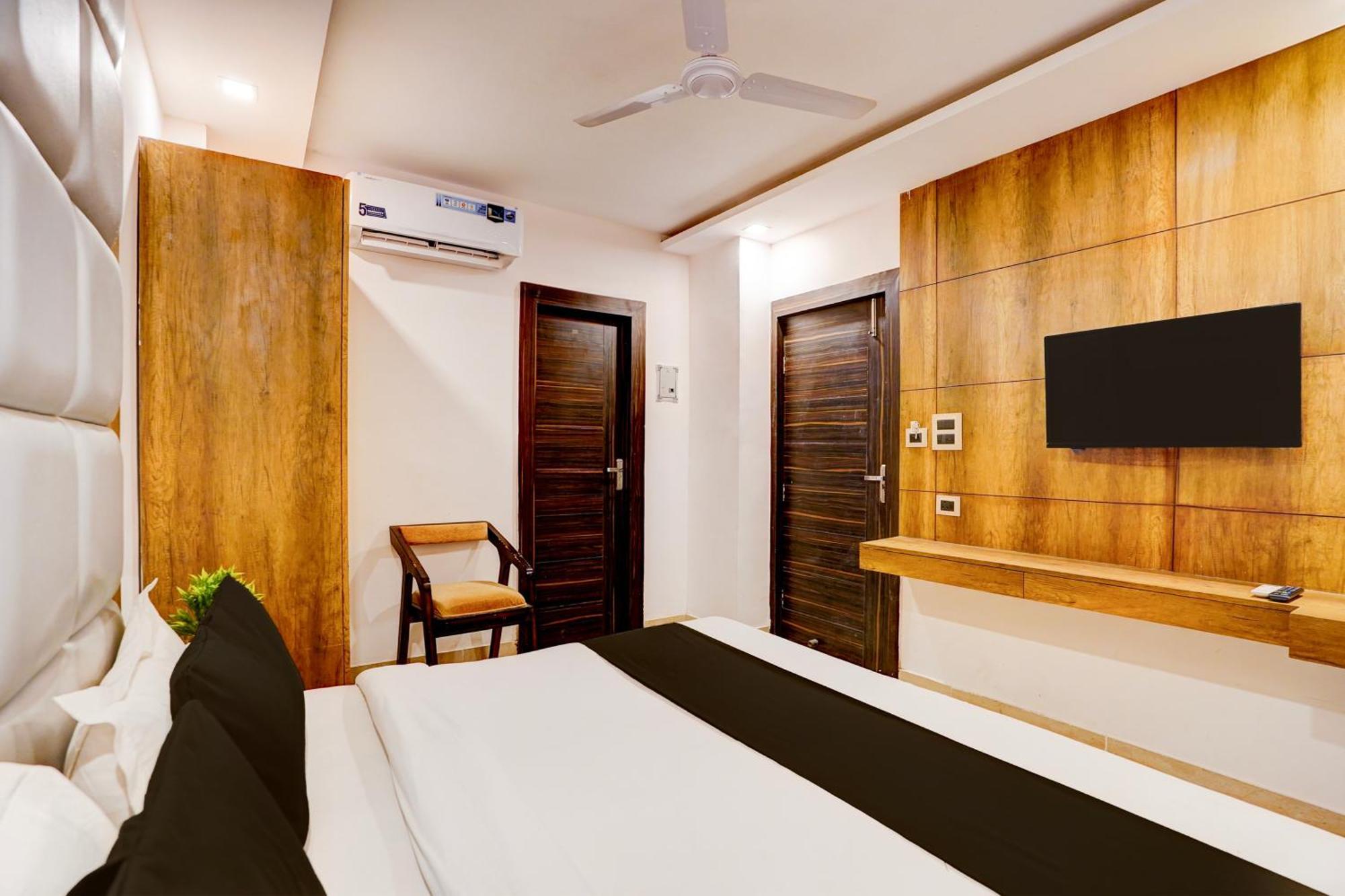 Super Hotel O Haridwar Near Shanti Kunj Raiwala Esterno foto